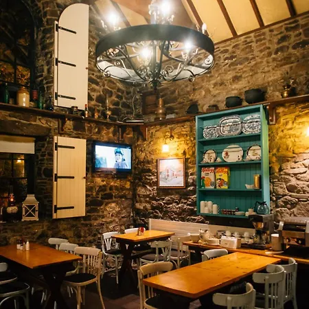 The Garrandarragh Inn